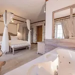 Hotel Navalia Fokaja