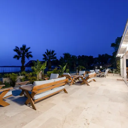 Hotel Navalia 4*