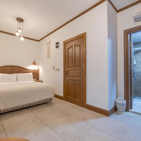 Hotel Navalia 4*