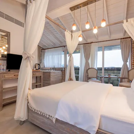 Hotel Navalia Foça