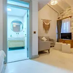Navalia 4*