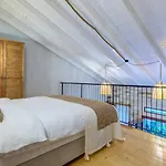Navalia 4* פוצ'ה