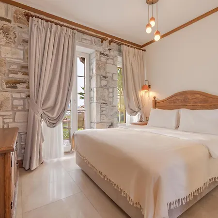Hotel Navalia