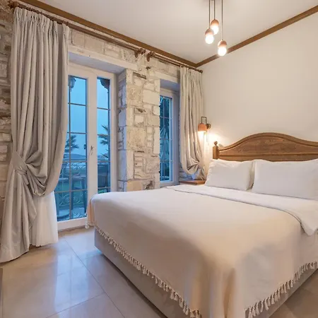 Navalia Hotel Foca