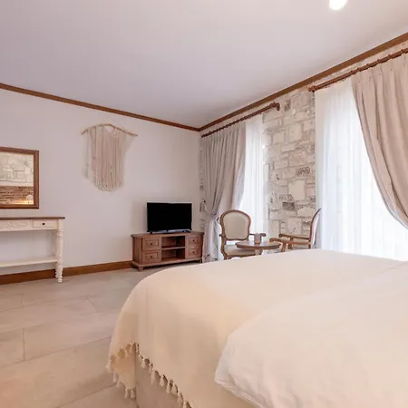 Hotel Navalia Foca