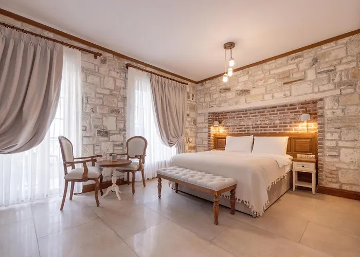 Navalia フォチャ